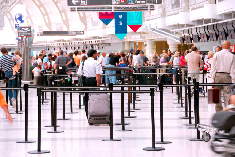 Decrease walking pneumonia in airports with sterispace